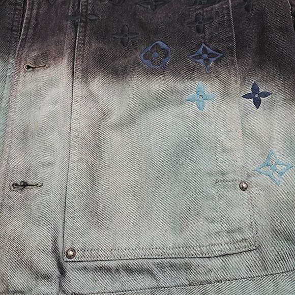 Louis Vuitton Gradient Embossed Denim Jacket - Picture 8 of 11